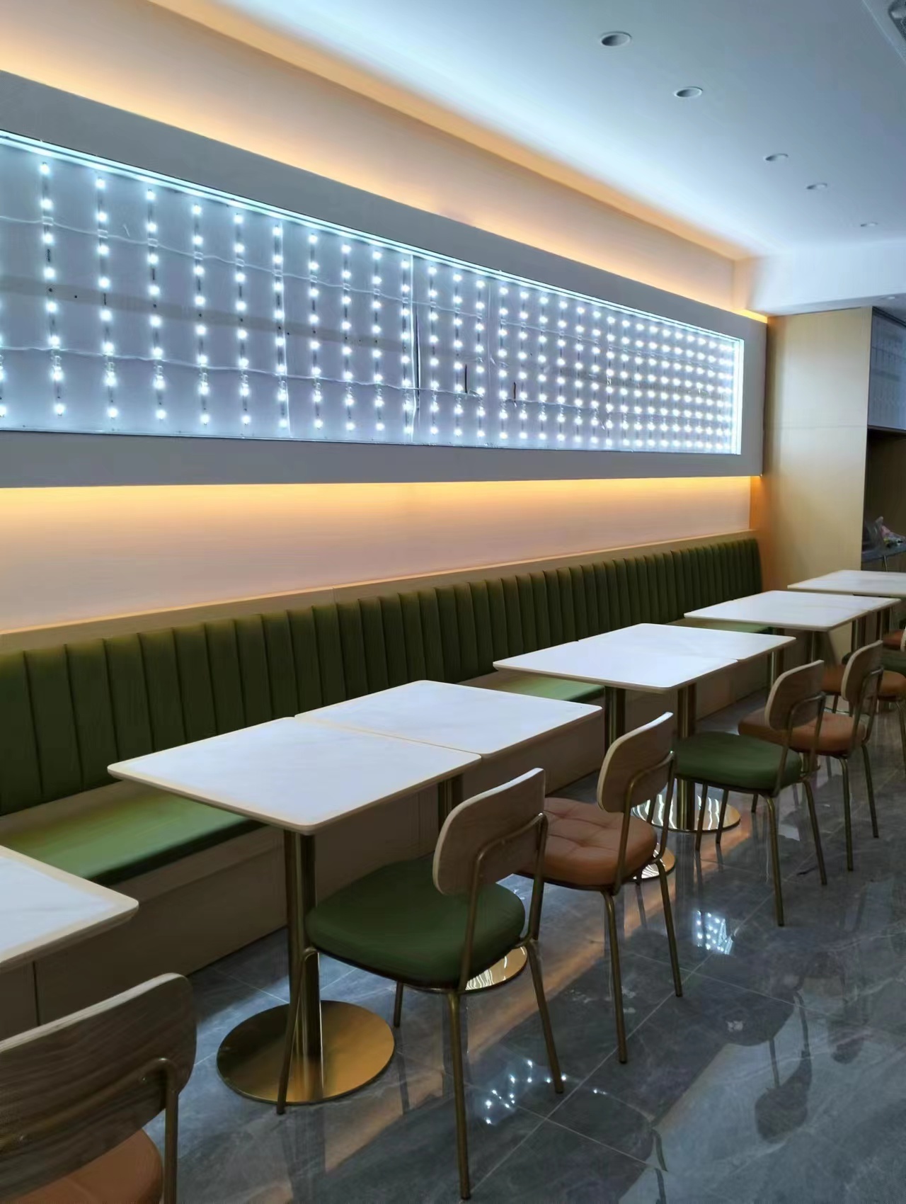 粥餅故事水清花園店